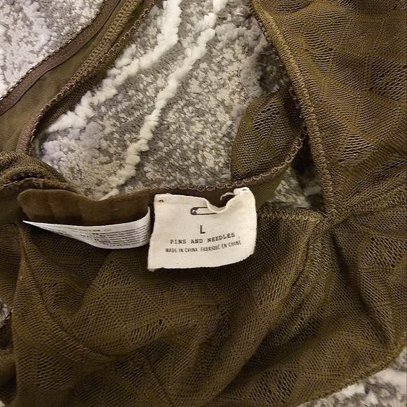 Urban Outfitters Pins & Needles Bralette Olive Green - Picture 5 of 12